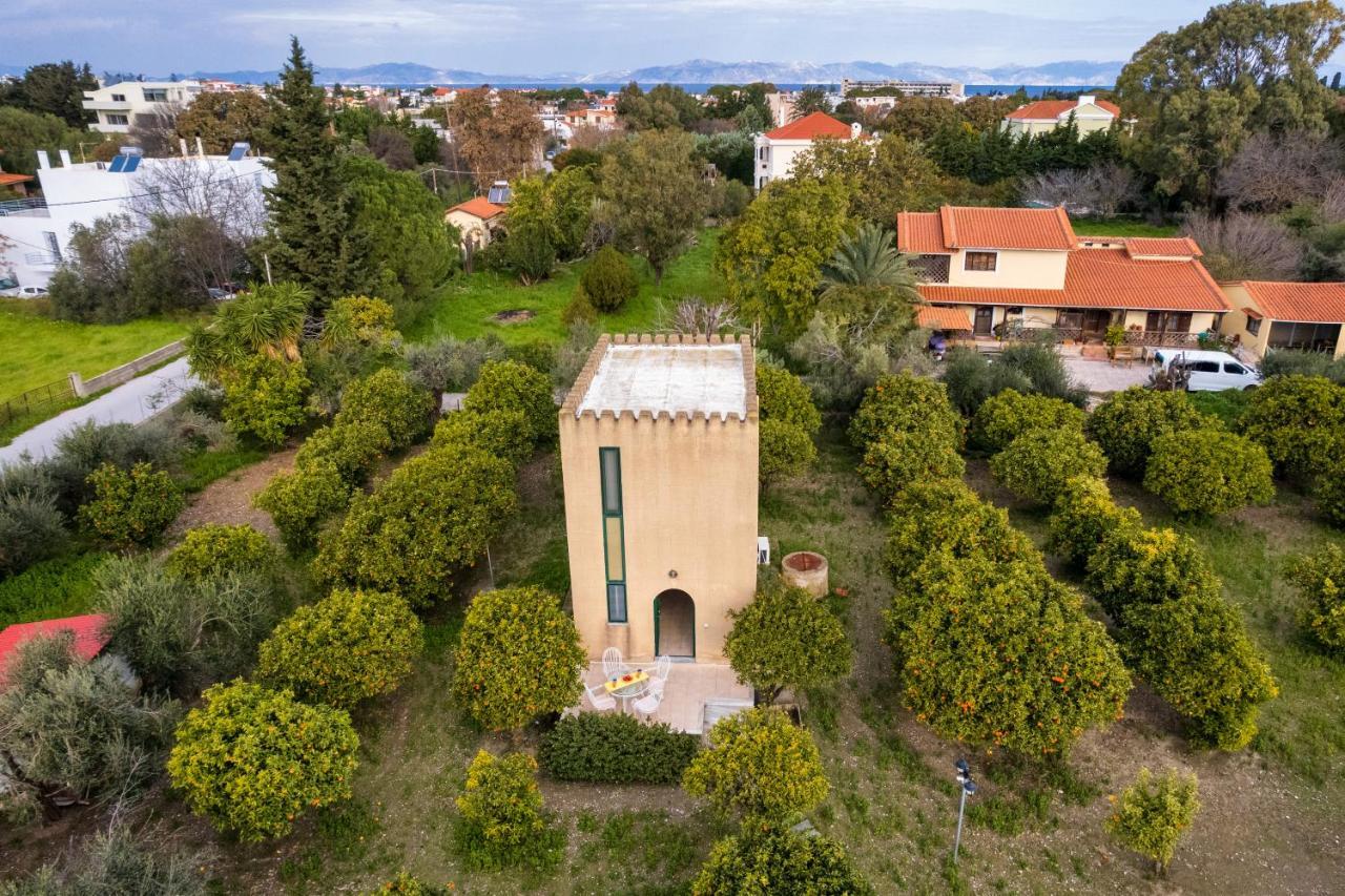 Hébergement de vacances The Tower With The Orange Tree Garden Ialysos (Rhodes)